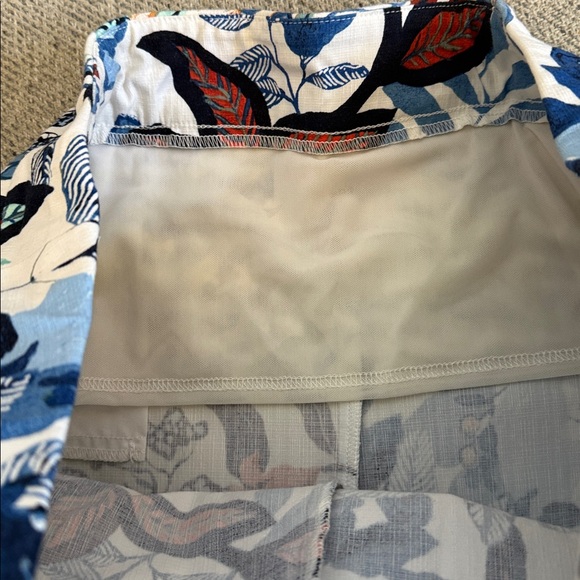 Chico’s Brigitte Cool Floral Ankle Pants - Picture 11 of 11